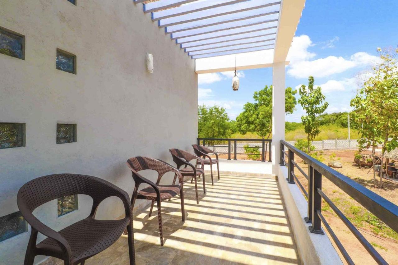 Peacock Resort أنرادابورام المظهر الخارجي الصورة