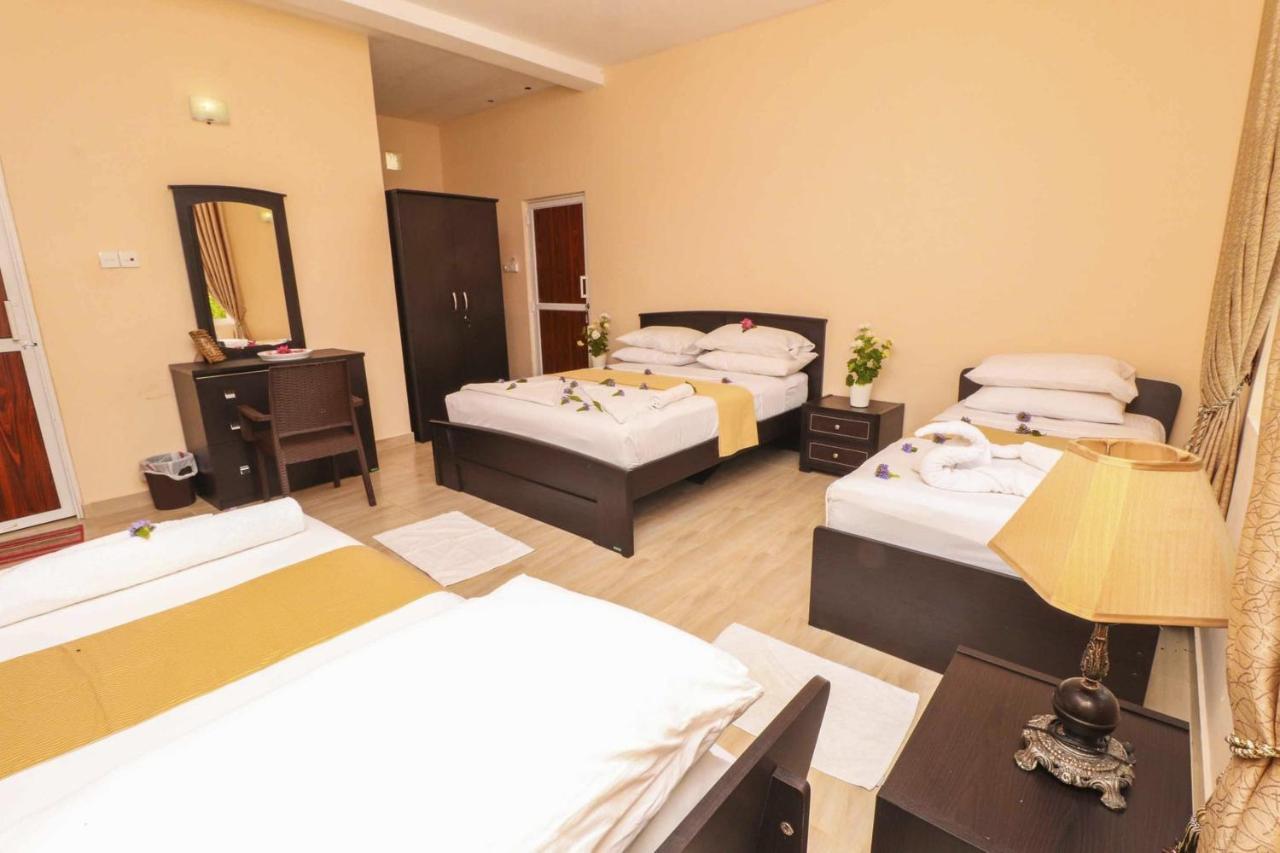 Peacock Resort أنرادابورام المظهر الخارجي الصورة